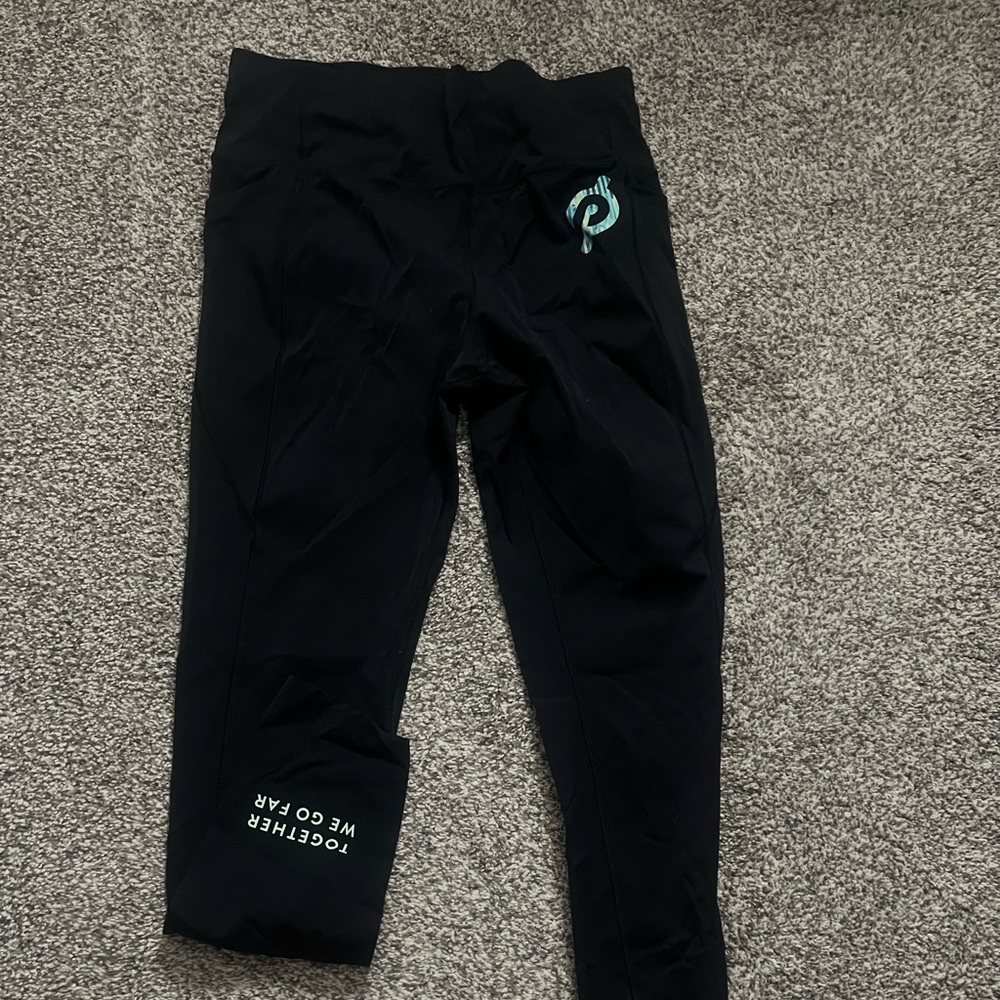Peloton 7/8 length workout pants size xl